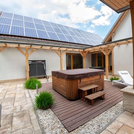 Villa Quality Wellness Dozmat Eksteriør billede
